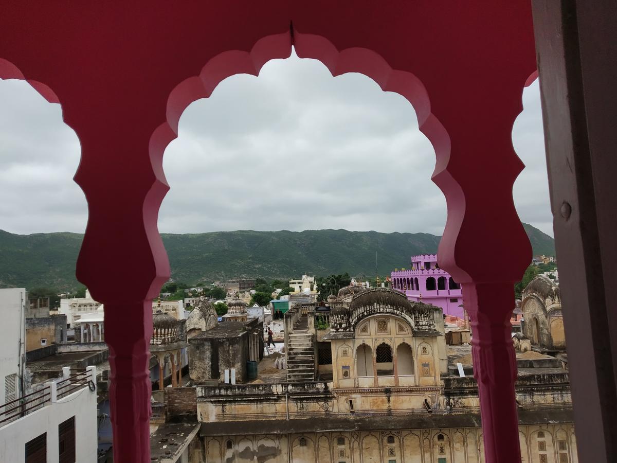 Hotel Paramount Palace Pushkar Eksteriør bilde