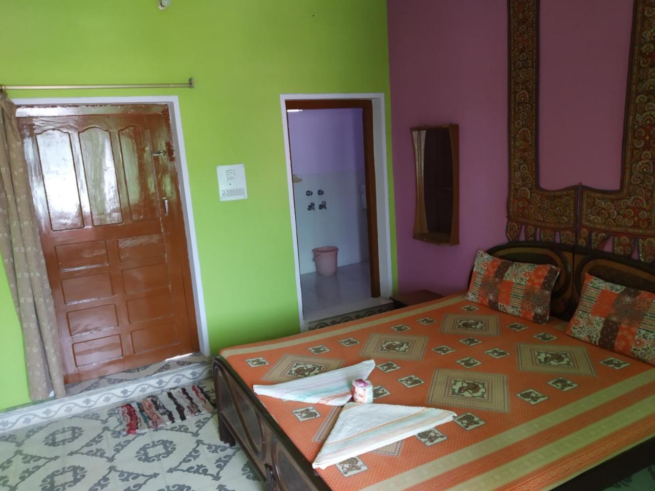 Hotel Paramount Palace Pushkar Eksteriør bilde