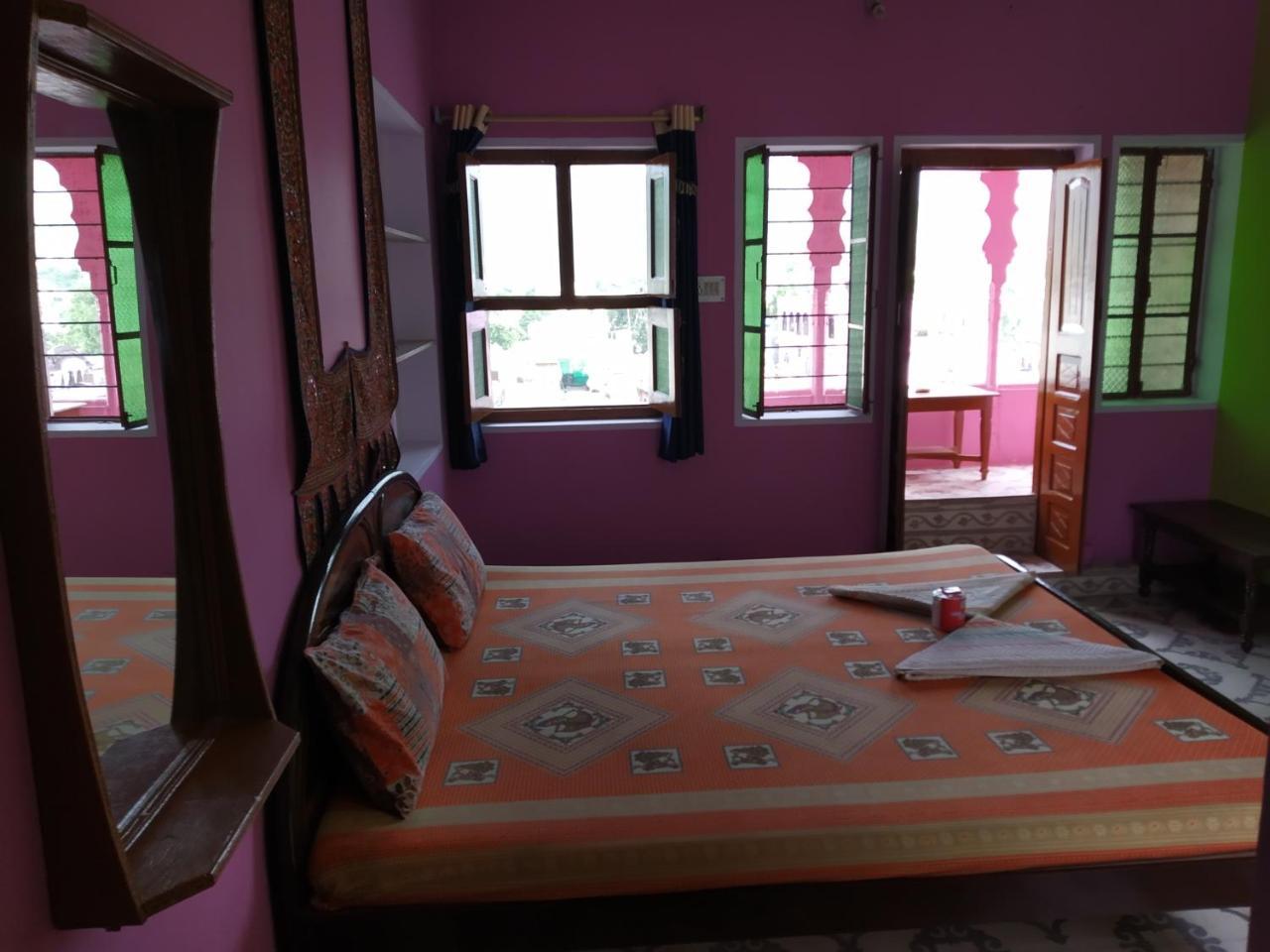 Hotel Paramount Palace Pushkar Eksteriør bilde
